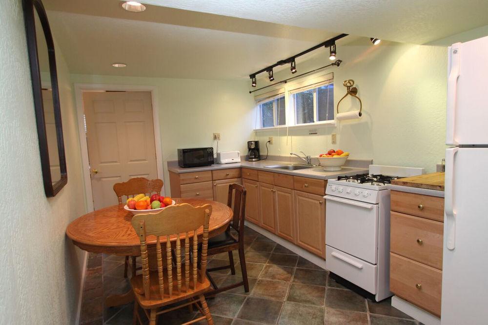 The Woods Hotel - Gay Lgbtq Cabins Guerneville Extérieur photo